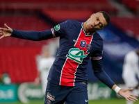 兰博竞技-姆巴佩在加拿大队比赛中逆转，赛事规则更新引发热议！的简单介绍